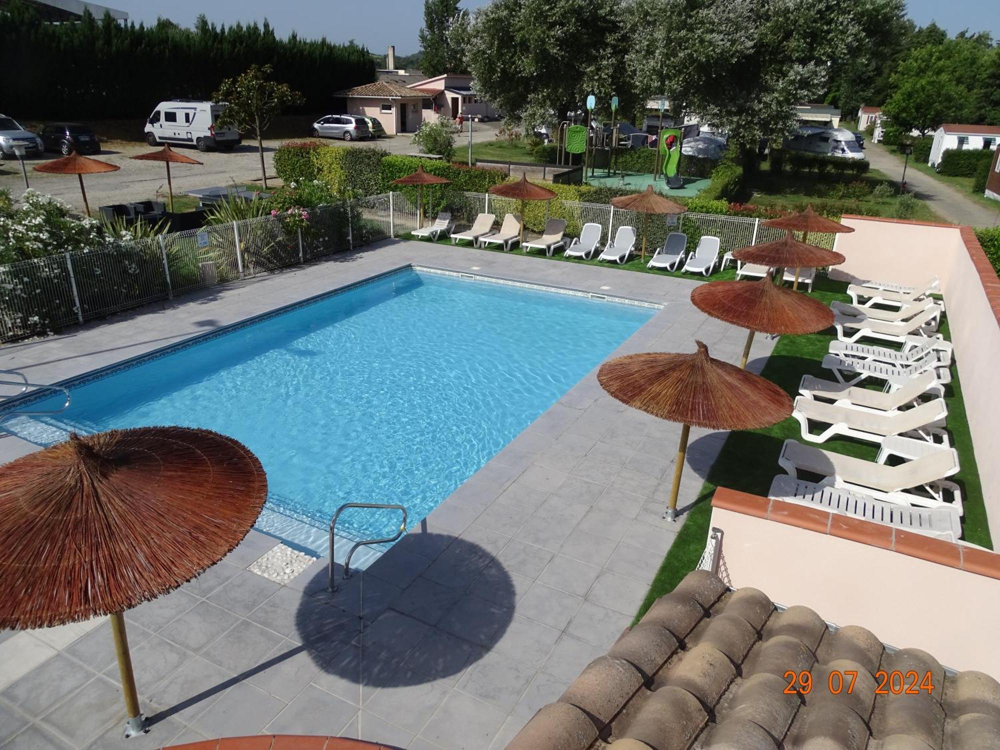 Hotel Camping Les Nysades Mirepoix  Exteriér fotografie